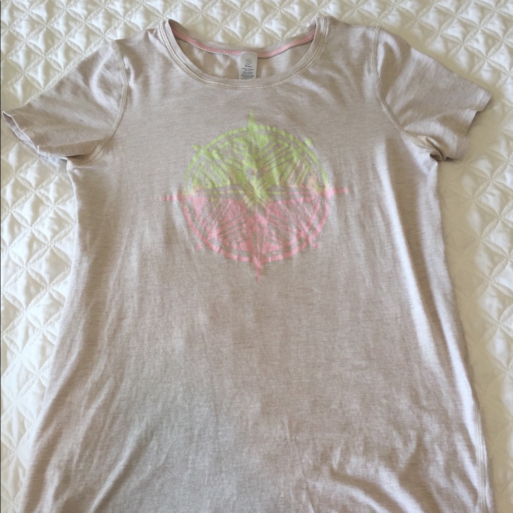 CUTE AND FUN IVIVVA T SHIRT